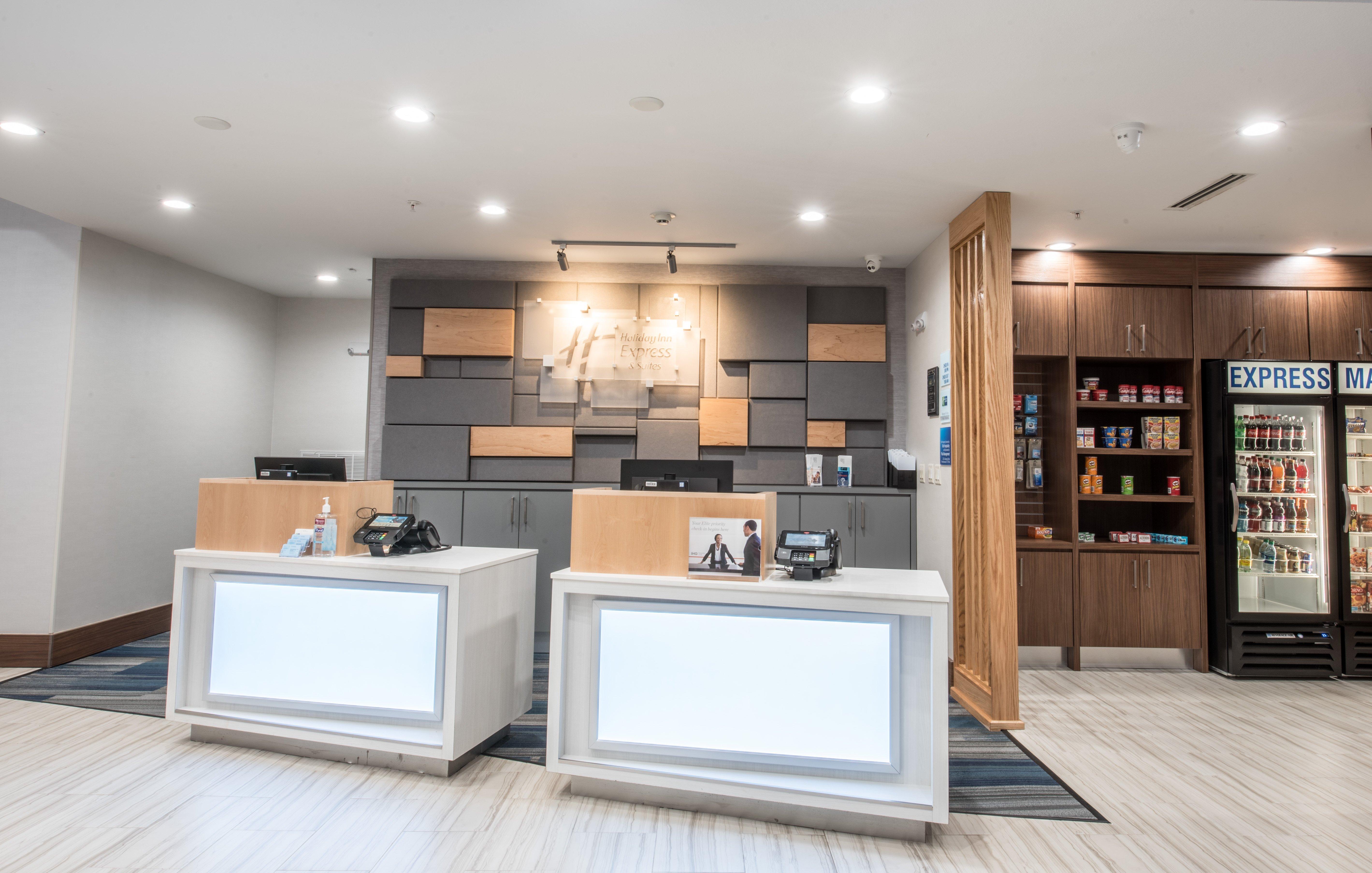 Holiday Inn Express & Suites - Houston Westchase - Westheimer By Ihg Exterior photo
